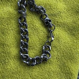 Silver Skull Chain Bracelet